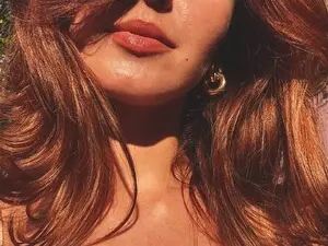 Myfreecams Live Sex Cam of AhahaGirl