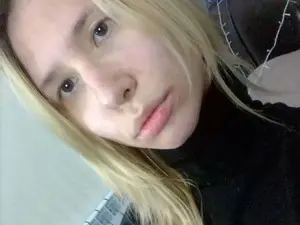 Myfreecams Adult Video Chat of Rouge_et_Noir
