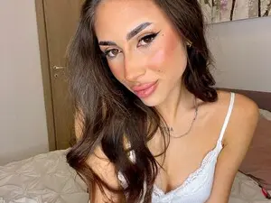 Myfreecams Free Porn Cam of SofiyaXxx