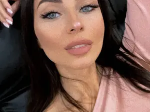 Myfreecams Sex Cam of Alliciya