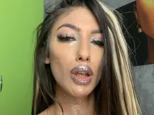 Myfreecams Live Sex Cam of Foxx_girl