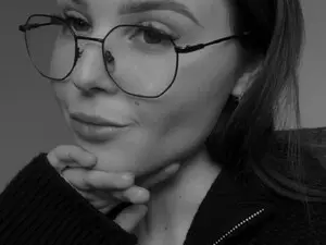 Myfreecams Best live sex cam show of Adeline_sky