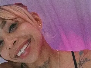 Myfreecams Free Porn Cam of Rubi_daniells