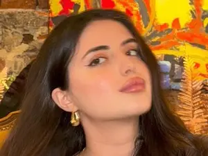 Myfreecams Watch Live Sex Cams of Zenvyra