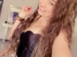 Myfreecams Live Sex of Isis_queen_
