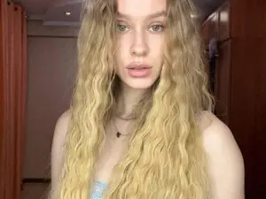 Myfreecams Private Sex Chat of Alice_Maryt