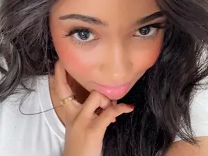 Myfreecams Sex Cam of HoneyNala