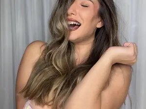 Myfreecams Watch Live Sex Cams of KellyMathews