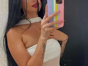 Myfreecams Adult Webcams of Coonie_Paige