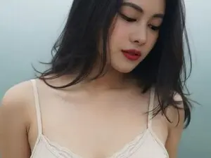 Myfreecams Sex Chat of ShaiCranBerry