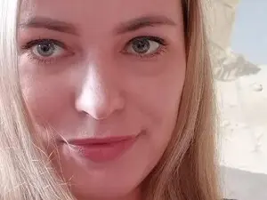 Myfreecams Free Live Porn of AnnaDiamond1