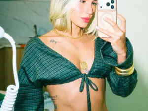 Myfreecams Watch Live Sex Cams of Kimsummer25