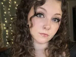 Myfreecams Live Sex Cam of AlyLee