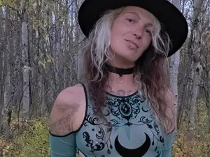 Myfreecams Adult Video Chat of oddywithabody