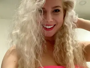 Myfreecams Nude Webcam of KRISTEN_777