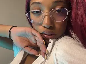 Myfreecams Sex Chat of Esmeraldabk