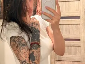 Myfreecams Watch Live Sex Cams of Eliza_beth