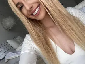 Myfreecams Live Porn of BelleBlondy