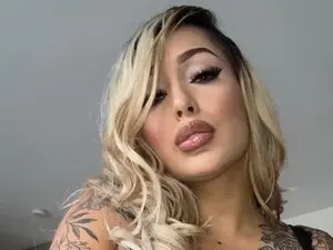 Myfreecams Adult Video Chat of Mia_hott_