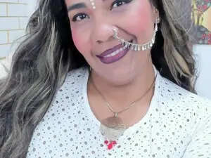 Myfreecams Watch Live Sex Cams of IndianMama1