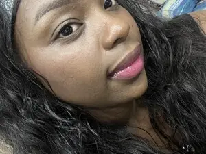 Myfreecams Watch Live Sex Cams of Melanie_