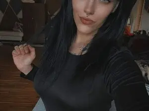 Myfreecams Free Porn Cam of Pauline_2005