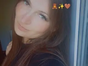 Myfreecams Free Porn Cam of KissAIsabella
