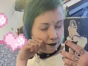 Myfreecams Free Porn Cam of moooonbbfloof