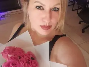 Myfreecams Nude Webcam of MariemLui