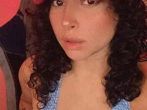 Myfreecams Live Sex Cam of Aqua_emilly