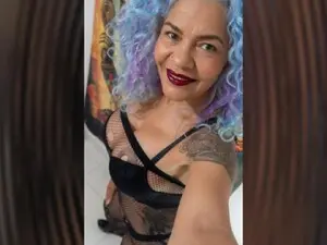 Myfreecams Live Sex Cam of MamaDurga