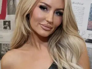 Myfreecams Adult Video Chat of Officialelsa