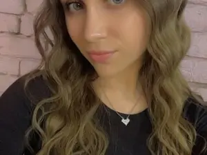 Myfreecams Nude Webcam of AlishaXx_