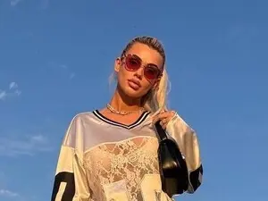 Myfreecams Sex Chat of Serene_Sophie