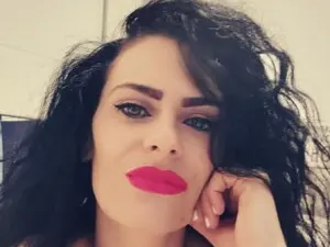 Myfreecams Free Live Porn of Alishaboobs