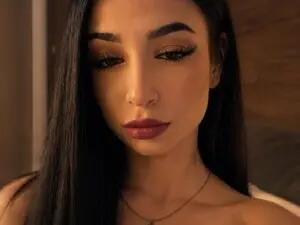 Myfreecams Live Sex Cam of Ariapetite