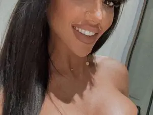 Myfreecams Adult Video Chat of Erikabeee1