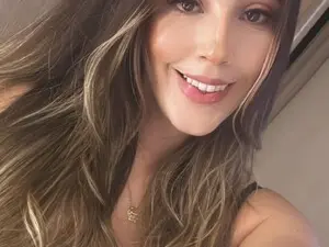 Myfreecams Watch Live Sex Cams of Emmi_royse