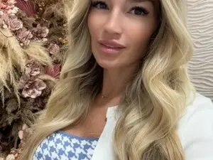 Myfreecams Watch Live Sex Cams of Spicyqueeen87