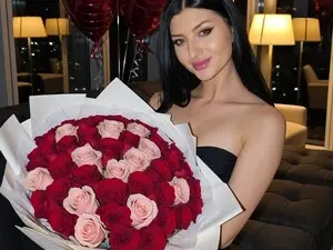 Myfreecams Sex Cam of Ali_yv