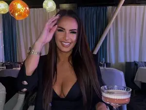 Myfreecams Nude Webcam of Alma_Luv