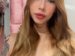 Myfreecams Adult Webcams of Kriss_Luna