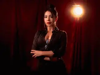 Streamate Live Sex of Helen_Hardd