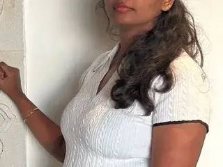 Streamate Adult Webcams of IndiannLaila