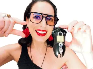 Streamate Nude Webcam of MistressBlackMoonLilith