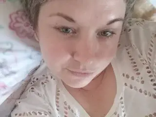 Streamate Sex Cam of Juli_Bond