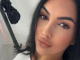 Streamate Nude Webcam of AliraNightvale