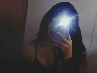 Streamate Live Porn of FloraKiiss