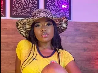 Streamate Live Sex Cam of sanaiasmith