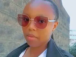 Streamate Live Sex Cam of Coolbony